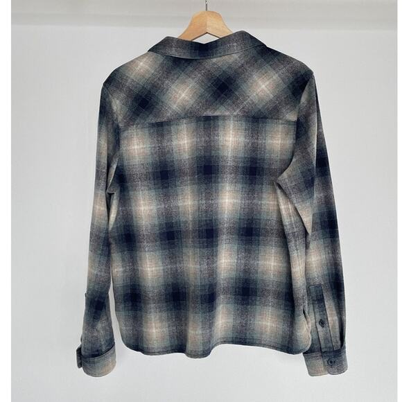 Pendleton Made in USA Wool Blue Plaid Button Up Mens Shirt Sz L Lodge One Pocket - Picture 2 of 12